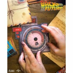 Doctor Collector Back To The Future: A Letter From The Past Strategy Game [Spanish Edition] -Media Collection Shop 8437017951421 07 sm e62a7ce9 f84b 467c aa38 d86dab748406