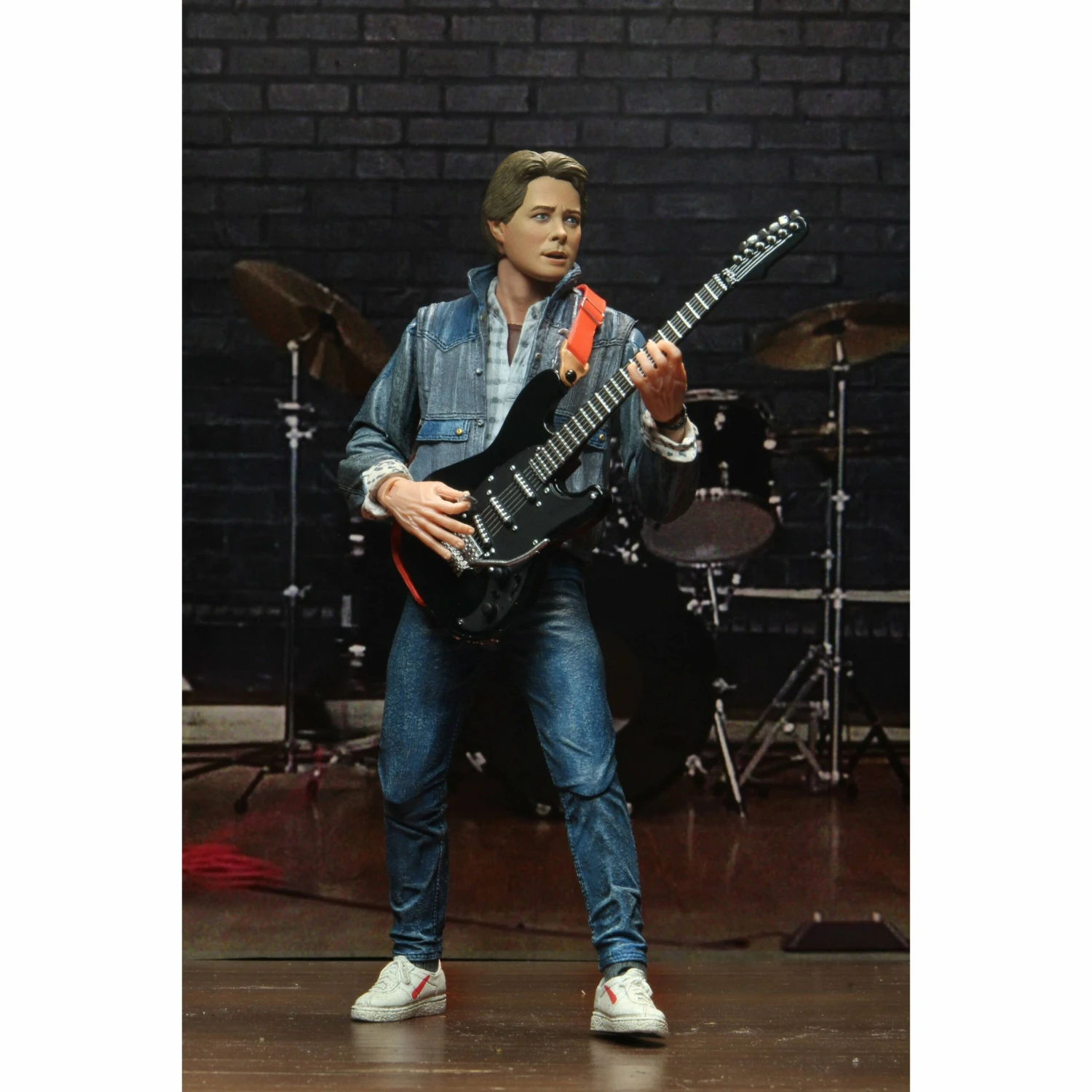 NECA Back To The Future 7" Scale Action Figure - Ultimate Marty McFly (1985 "Audition") 13 NECA Back To The Future 7" Scale Action Figure - Ultimate Marty McFly (1985 "Audition") - Image 11