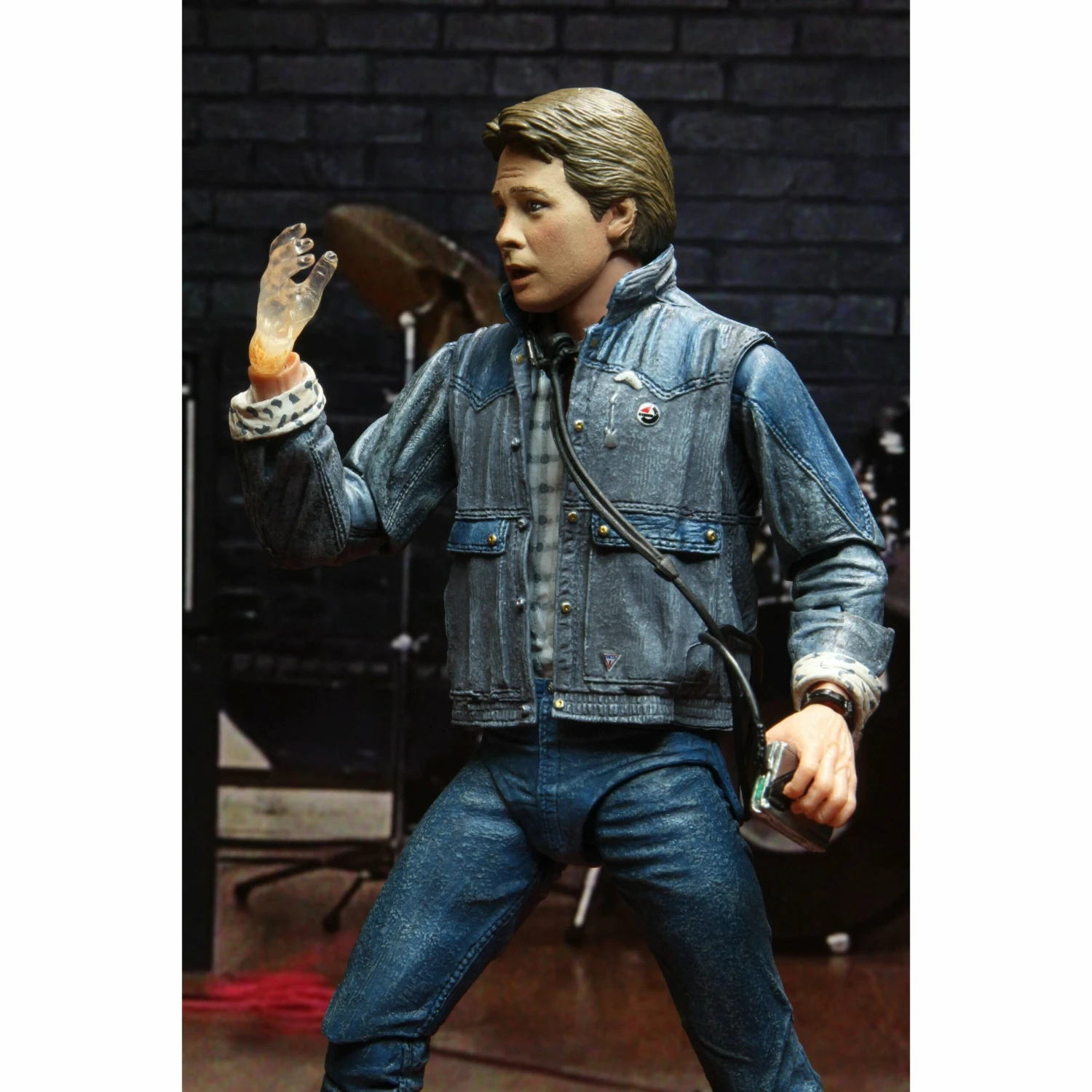 NECA Back To The Future 7" Scale Action Figure - Ultimate Marty McFly (1985 "Audition") 16 NECA Back To The Future 7" Scale Action Figure - Ultimate Marty McFly (1985 "Audition") - Image 14