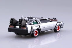 Aoshima Back To The Future Part III Pull-back DeLorean 1:43 Scale Plastic Model Kit -Media Collection Shop STL327003 5