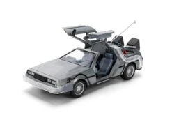 Jada Toys Back To The Future Die-cast 1:24 Scale 40th Anniversary "Hollywood Rides" Light-up DeLorean Time Machine -Media Collection Shop STL382649 9