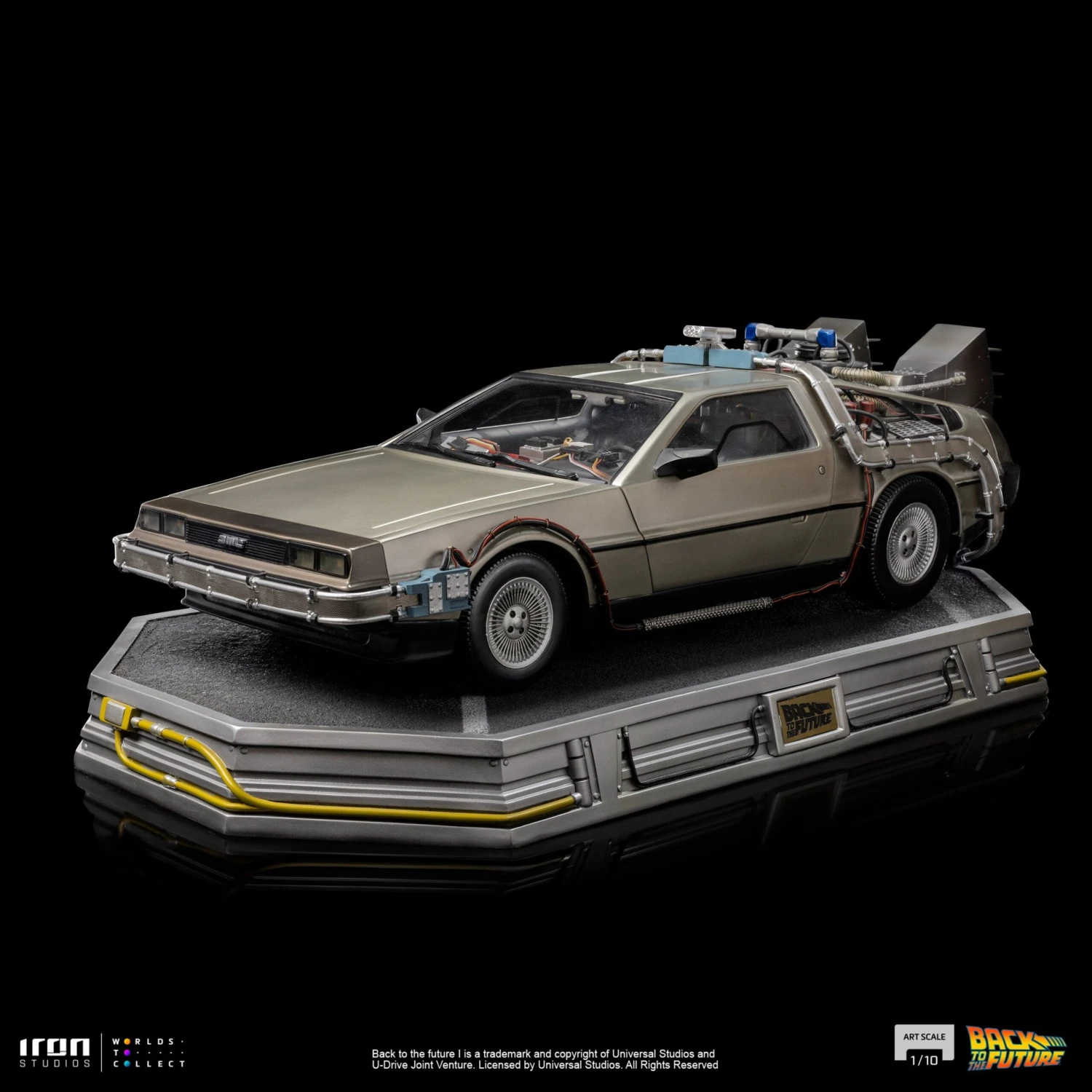 Iron Studios Back To The Future DeLorean 1:10 Scale Statue 7 Iron Studios Back To The Future DeLorean 1:10 Scale Statue - Image 5
