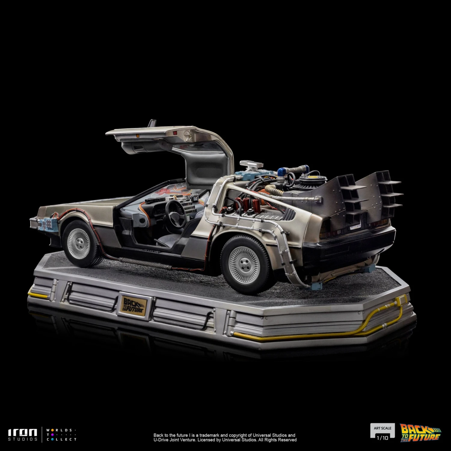 Iron Studios Back To The Future DeLorean 1:10 Scale Statue 11 Iron Studios Back To The Future DeLorean 1:10 Scale Statue - Image 9